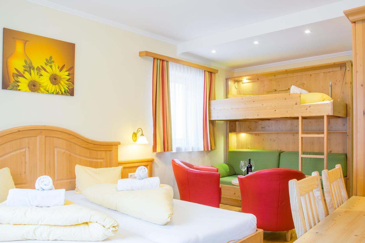 Hotel Gell Tweng Exterior photo