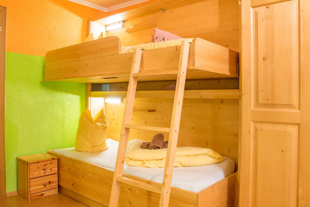 Hotel Gell Tweng Room photo